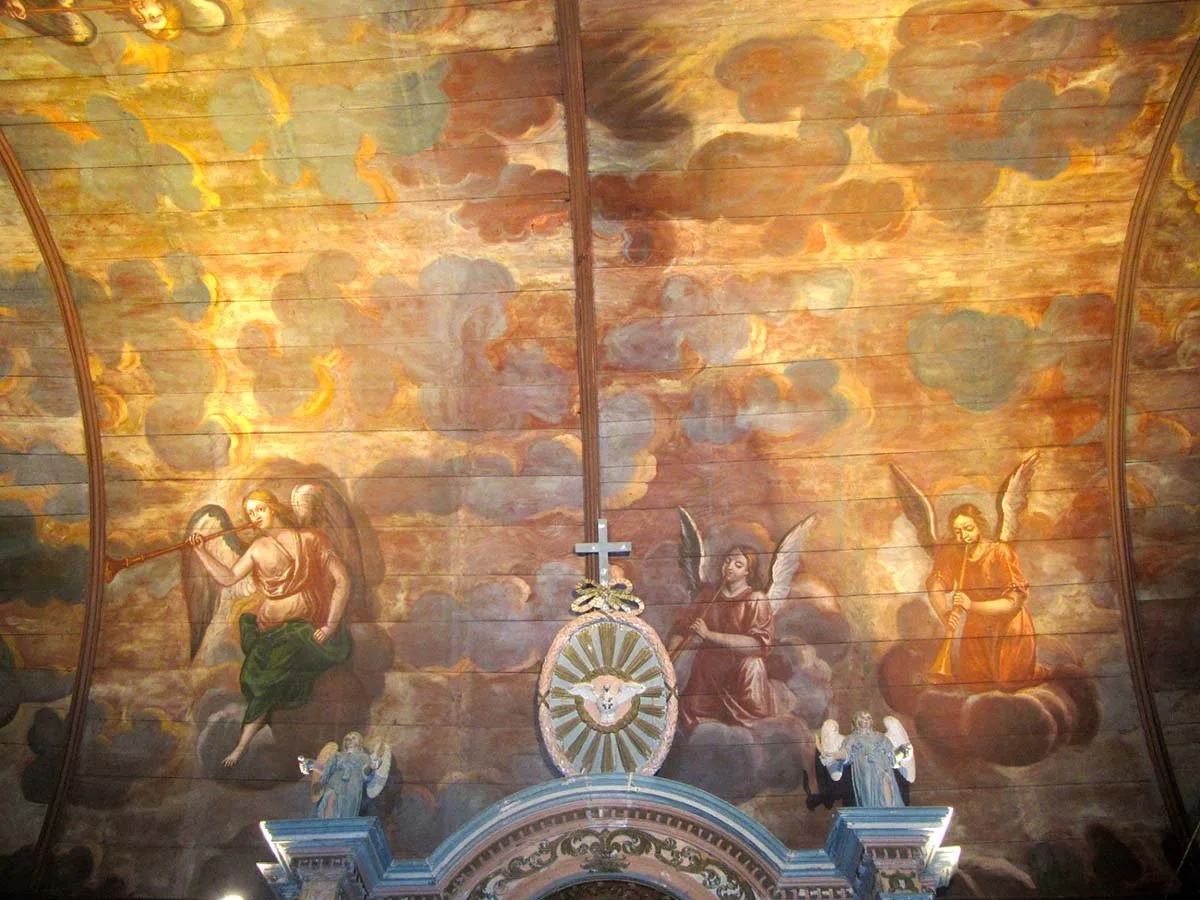 Voûte peinte du transept sud de l'église de Locquirec
