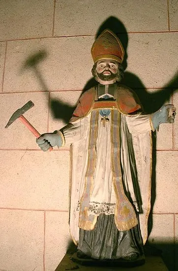 Saint Éloi : église Saint-Jacques de Locquirec
